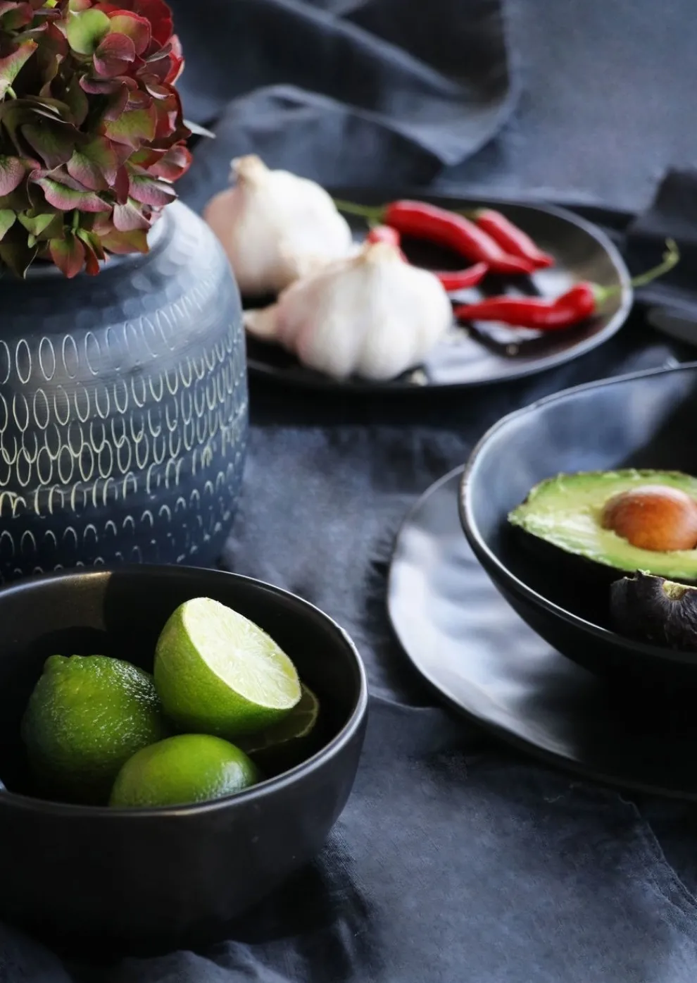 Bord Organic Zwart Ø26cm