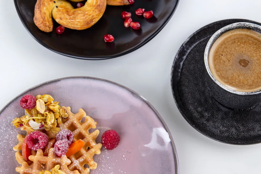 Bord Organic Zwart Ø20cm