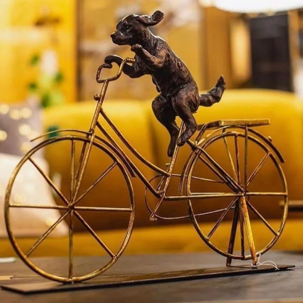 Decofiguur Dog With Bicycle