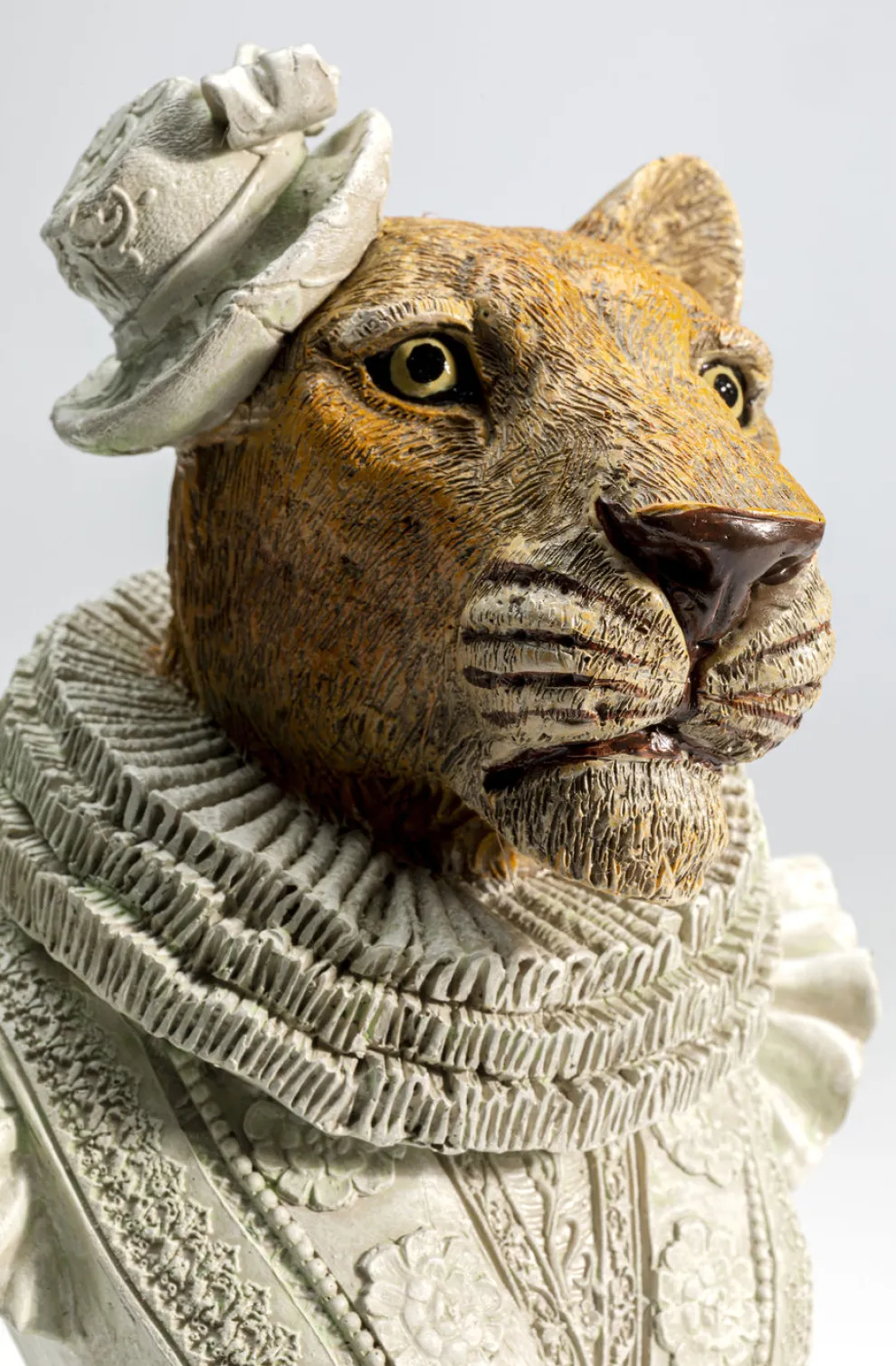 Decofiguur Sir Leopard Wit