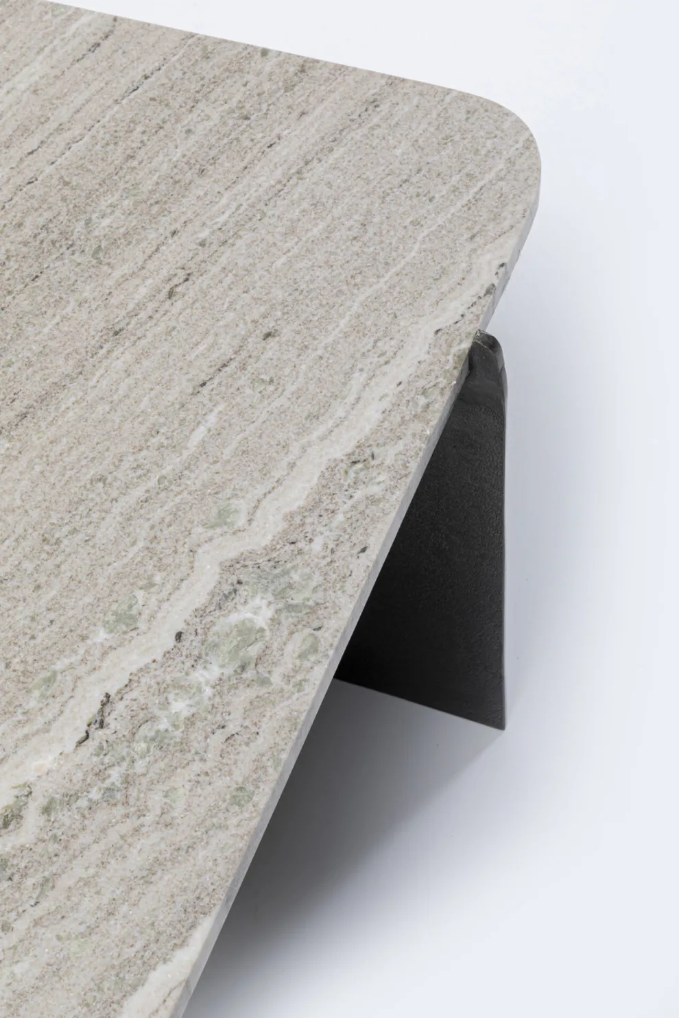 Salontafel Montagna 142x70cm