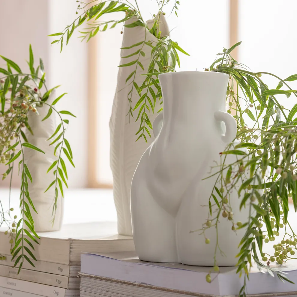 Vaas Donna White 22cm